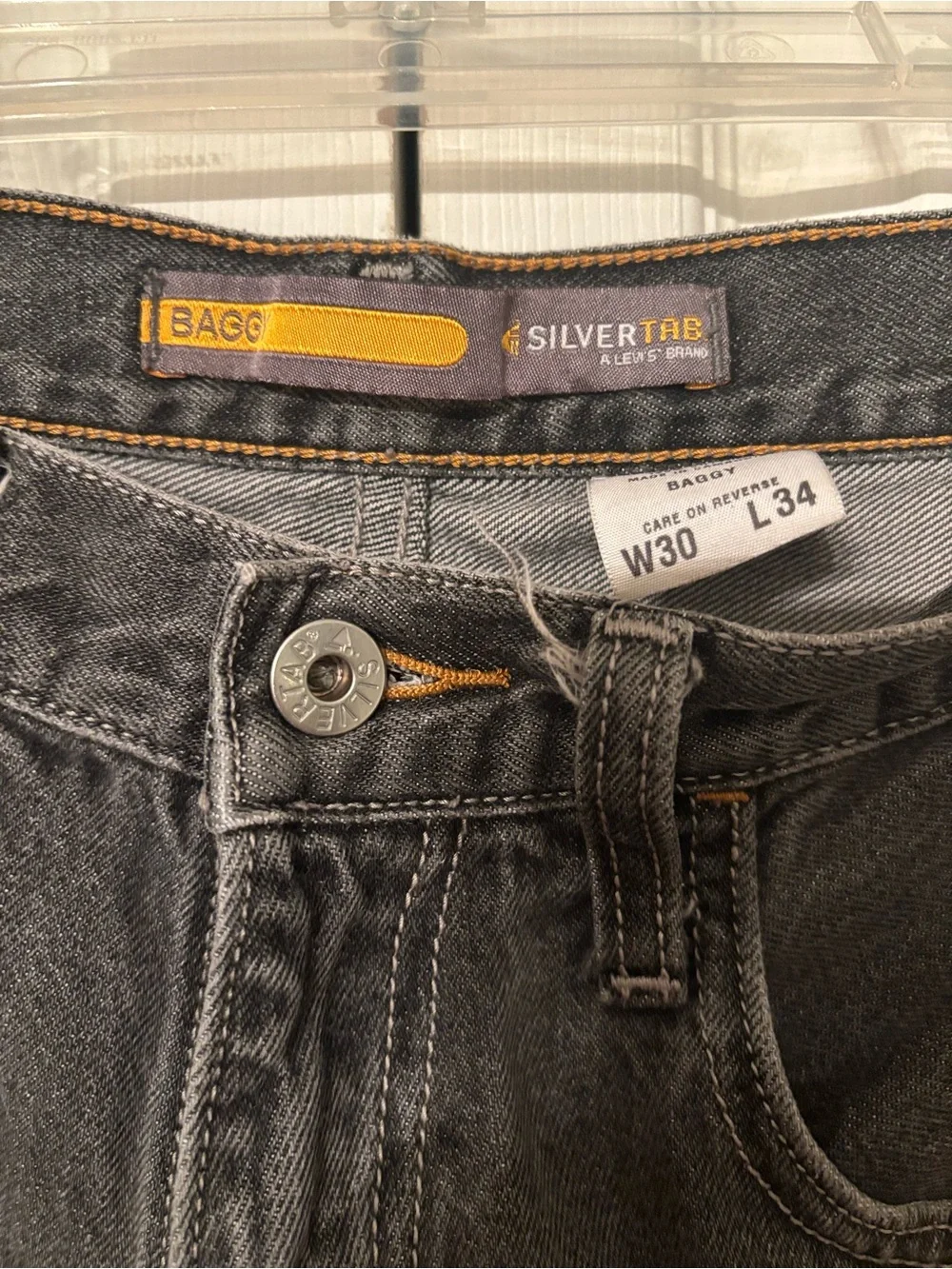 Vintage Silvertab Baggy Stonewashed Black Jeans w/2 Errors -SIZE 30-34-Good Cond